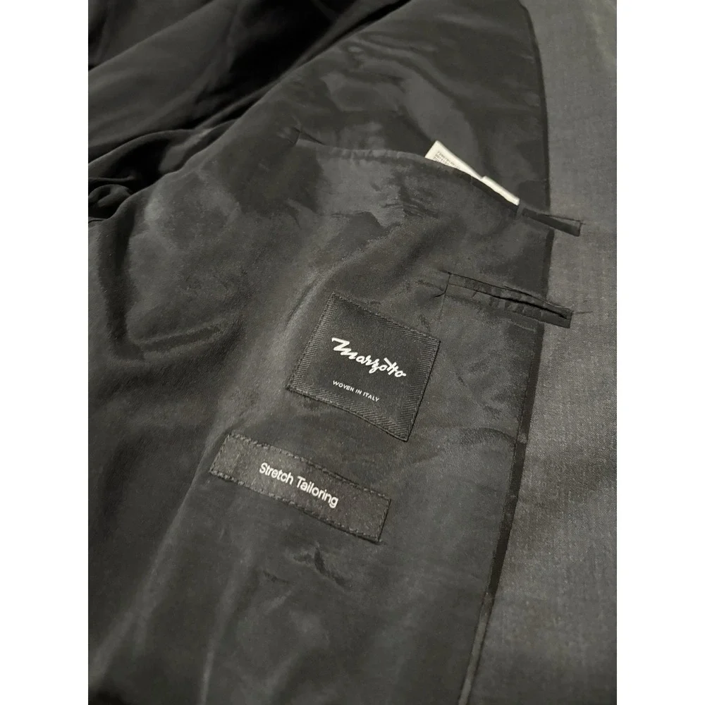 Hugo Boss Mens Charcoal Gray Wool Blazer Jacket Size 42R 2 Button‎